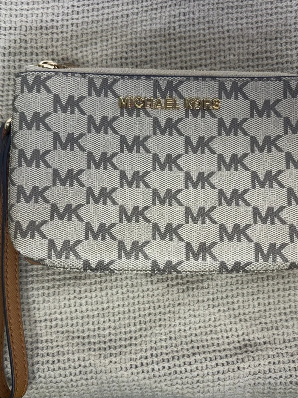 MICHAEL KORS Women's MK Signature Double Zip Wristlet Clutch Wallet colorblock